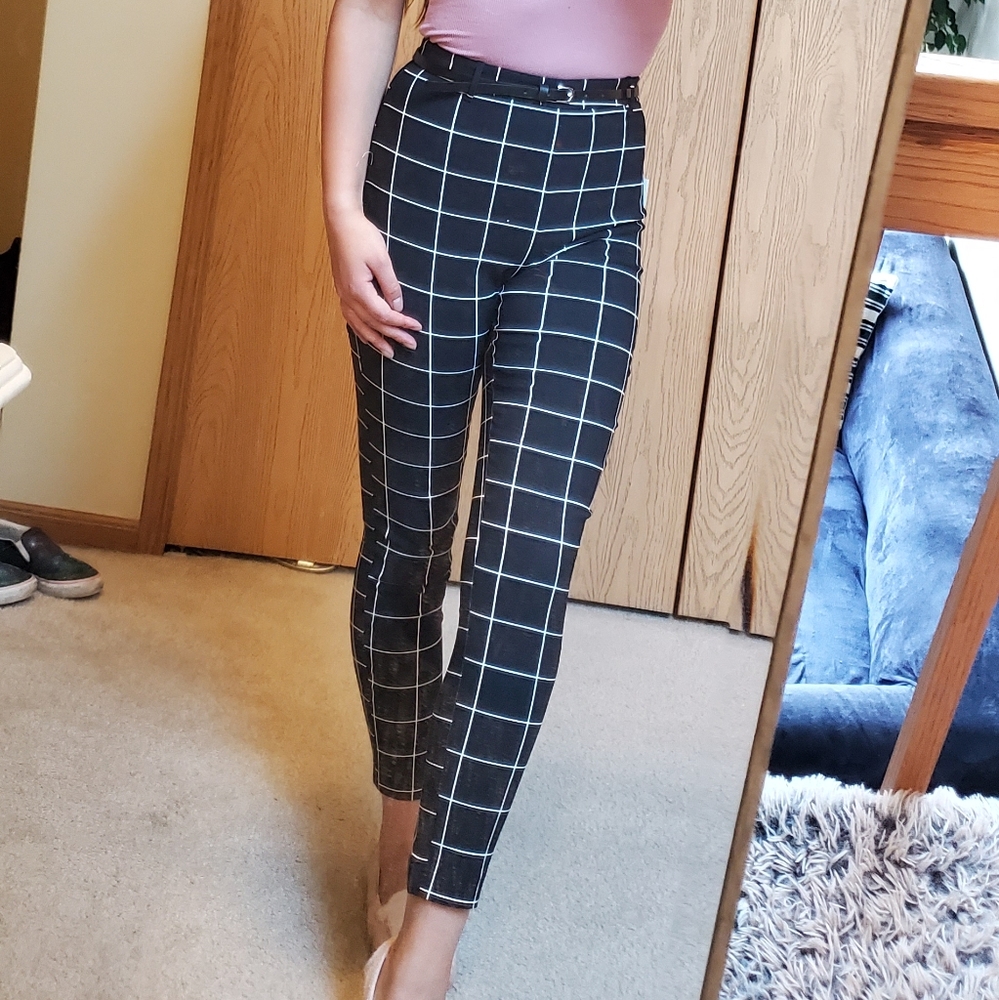 High Waisted Gridline Work Pant - Picture 3 of 7